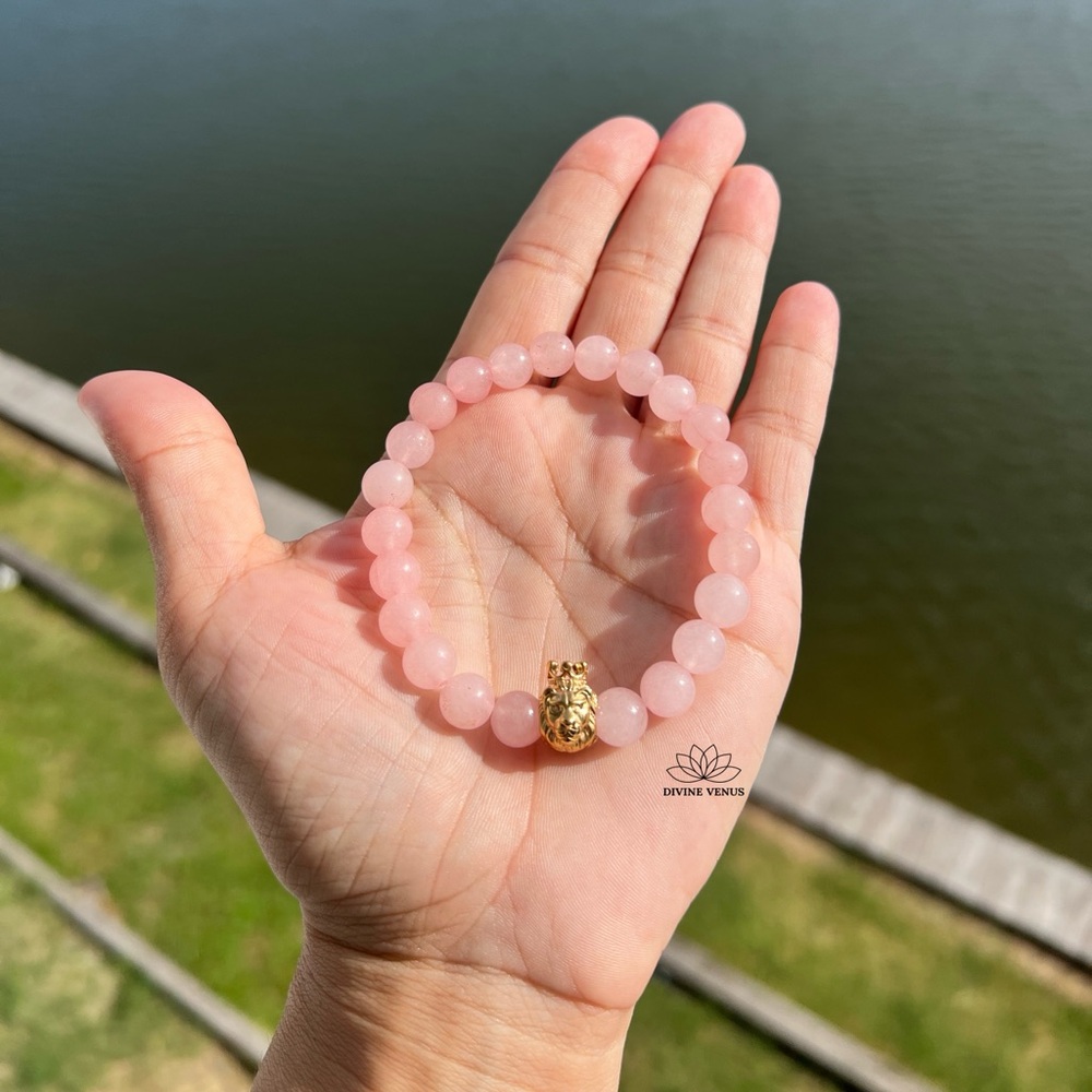 Rose Quartz Lion Stretch Bracelet 🫶🏼 - Picture 6 of 6